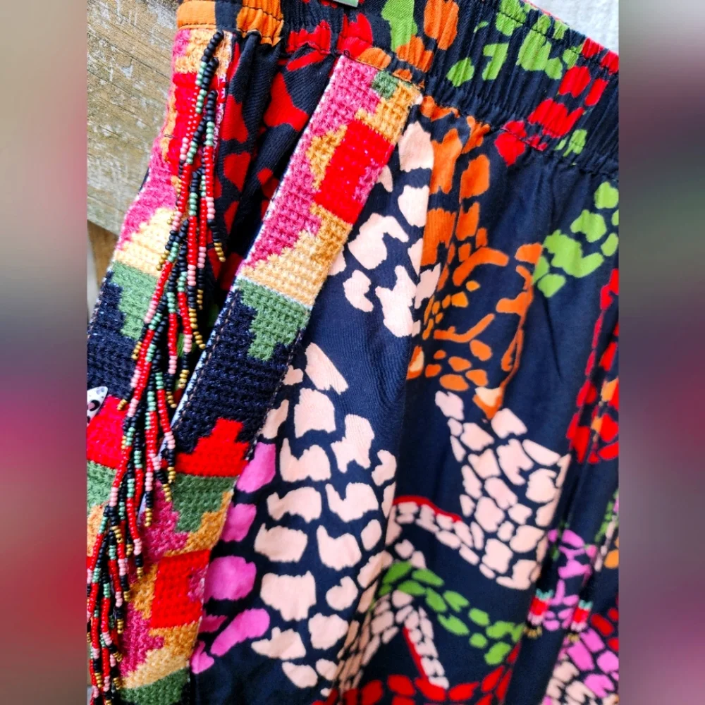 Farm Rio Colorful Abstract Patterned Pants - Picture 3 of 4